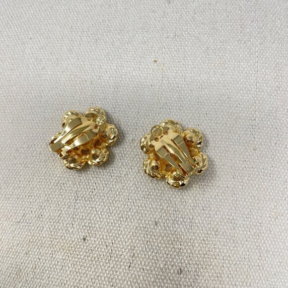 Vintage Swarovski Gold Tone Clip-On Earrings Red Green‎ Crystals Classic Elegant - Picture 6 of 8